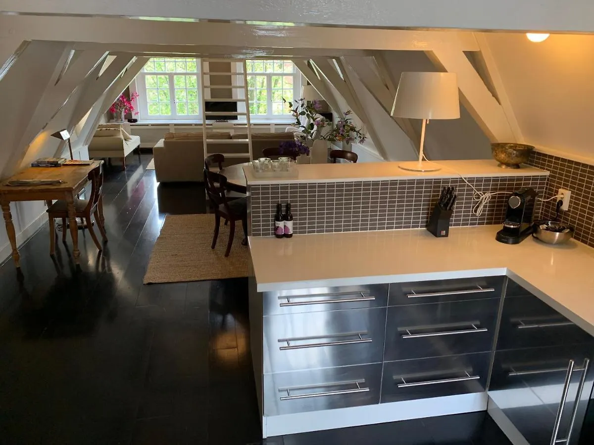 Loft In Monumental House Bed & Breakfast Amsterdam Netherlands