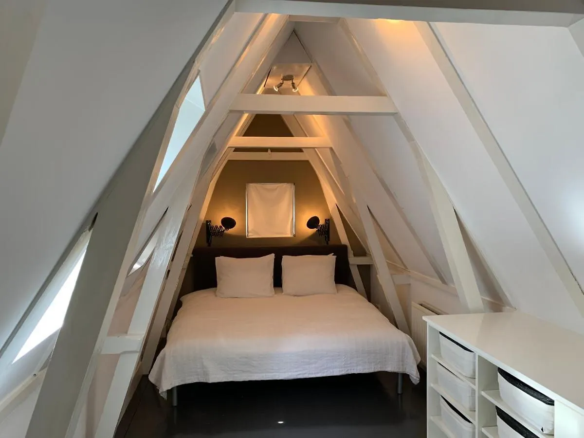 Loft In Monumental House Bed & Breakfast Amsterdam Netherlands