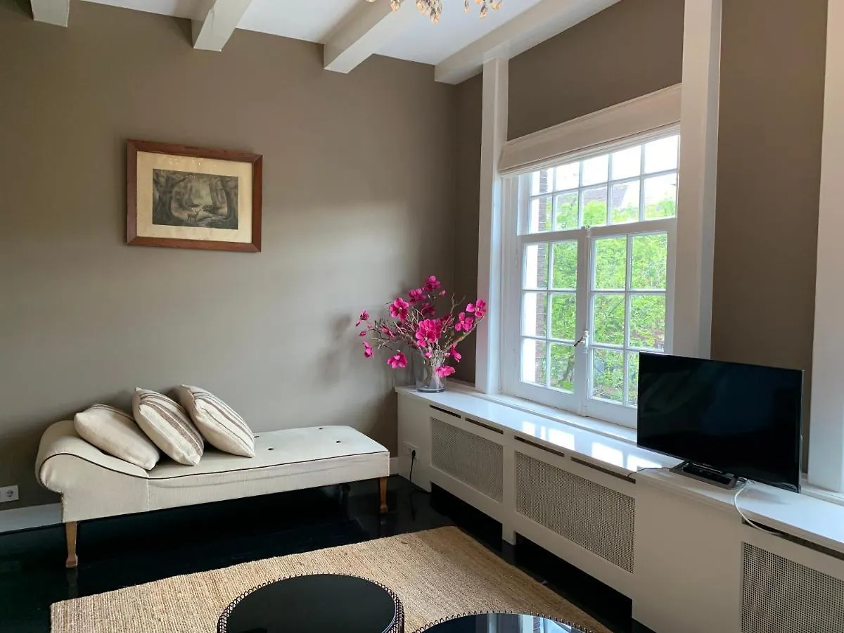 Bed and Breakfast Loft In Monumental House Amsterdam Bed & Breakfast